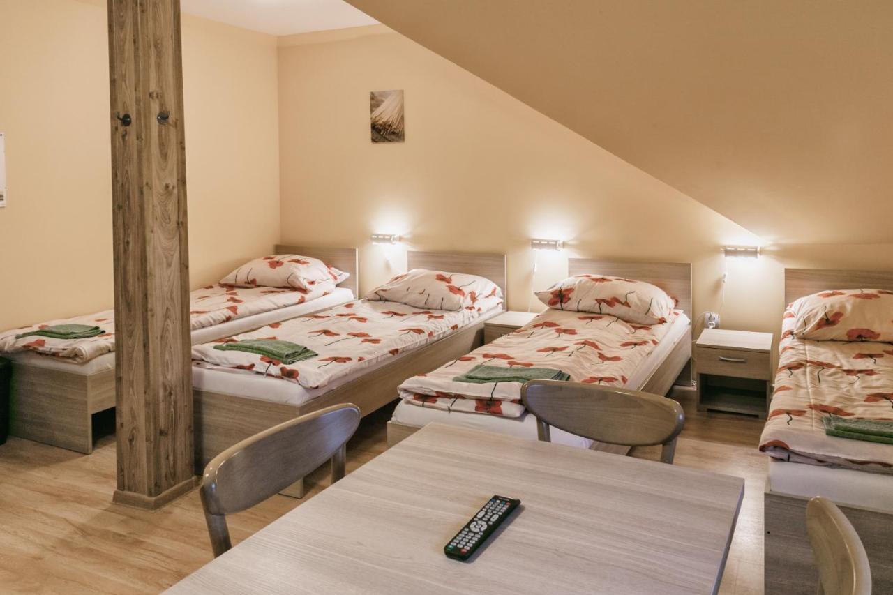 Karczma-Koszwice Bed & Breakfast Luaran gambar
